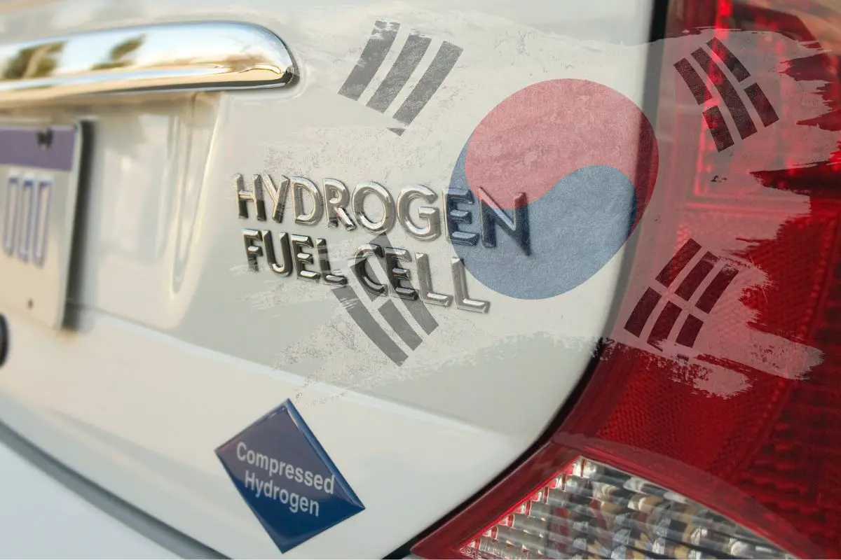 Hydrogen refueling - Fuel Cell Car - Korea Flag