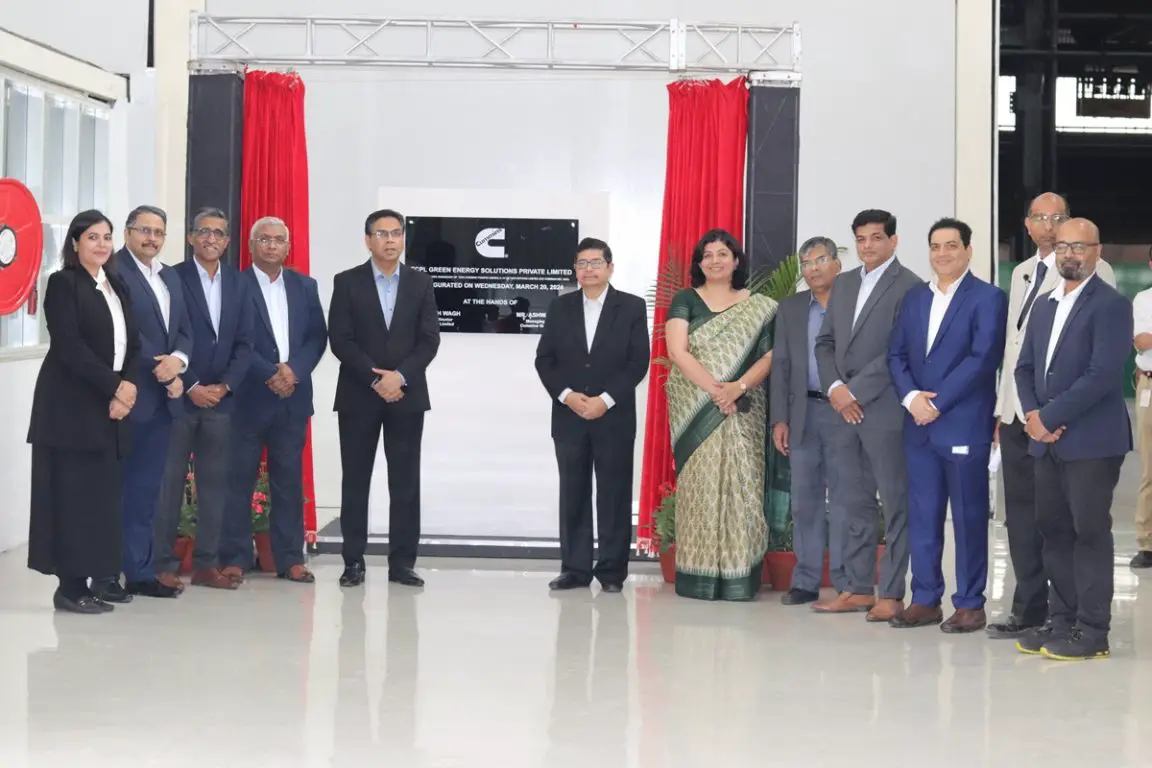 Hydrogen Internal Combustion - Leaders from Cummins Group in India and Tata Motors Limited at the TCPL GES inauguration ceremony - Image Source - Cummins